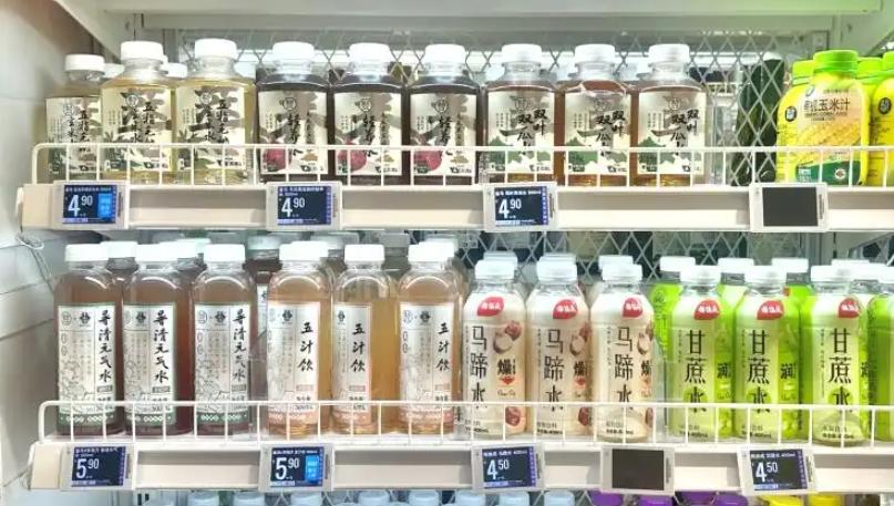 中式养生水，如何靠脆皮打工人逆风翻盘